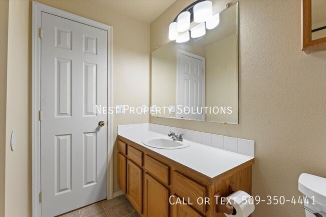 Building Photo - 1613 Pirate Ln