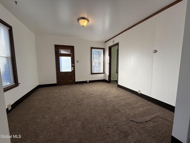 Building Photo - 30 Lexington Ave