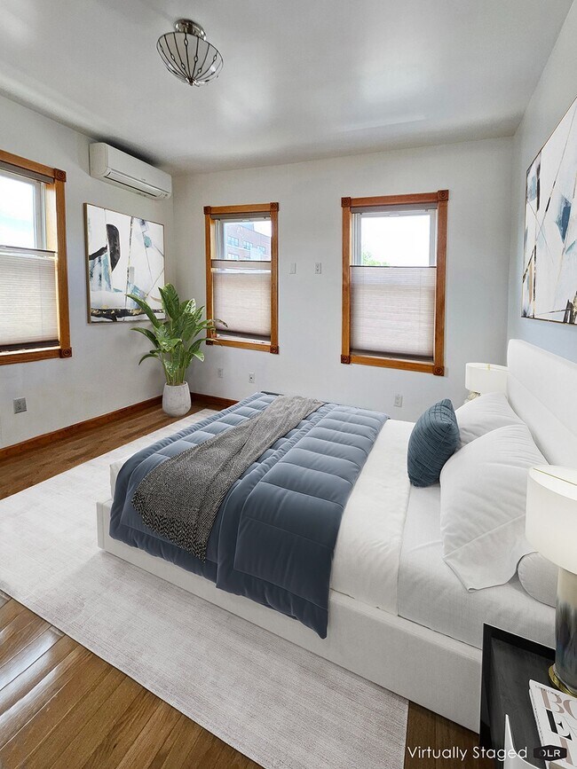 Building Photo - GREENWOOD CHARMER