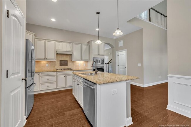 Building Photo - 108 Broyles Ct