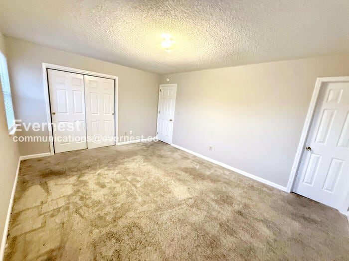 Building Photo - 5406 Notting Hill Rd