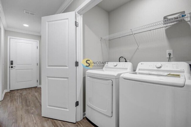 Building Photo - 1516 Yelford Cir