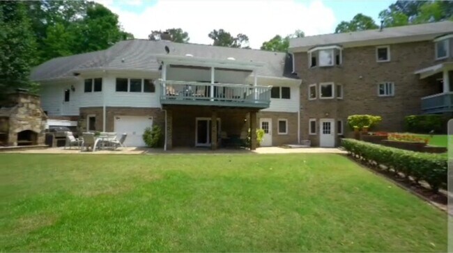 Building Photo - 3291 Garmon Dr