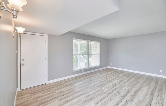 Building Photo - 11003 Fawnhaven Dr