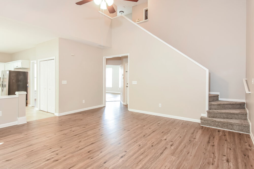 Building Photo - 3740 Ridgefair Dr