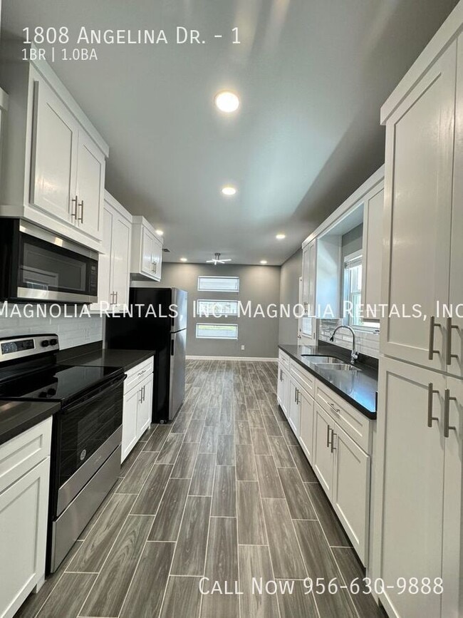 Building Photo - 1808 Angelina Dr