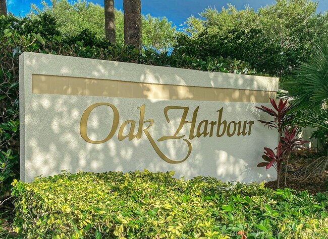 Building Photo - 318 Oak Harbour Dr
