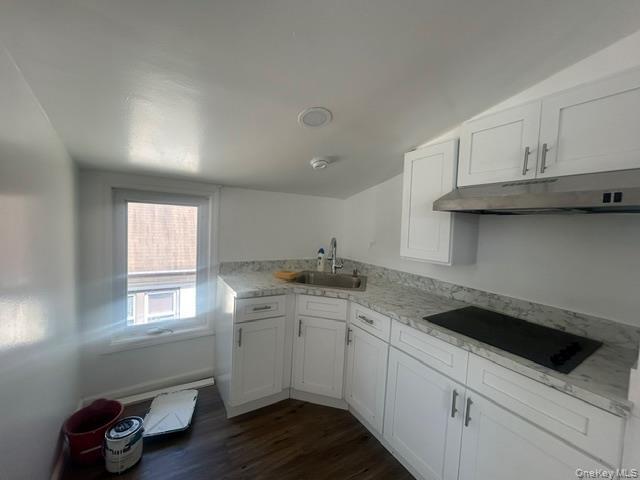 Building Photo - 1448 Sweetman Ave