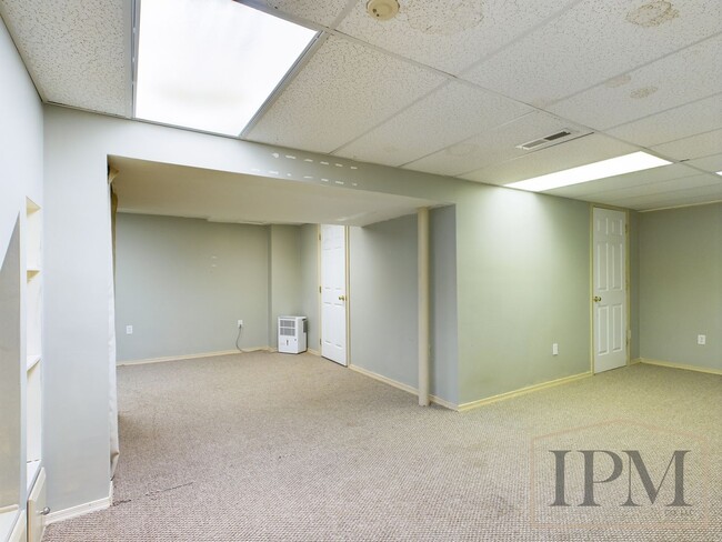 Building Photo - Coming Soon! Beautiful 4 Bedroom, 3 Bath H...