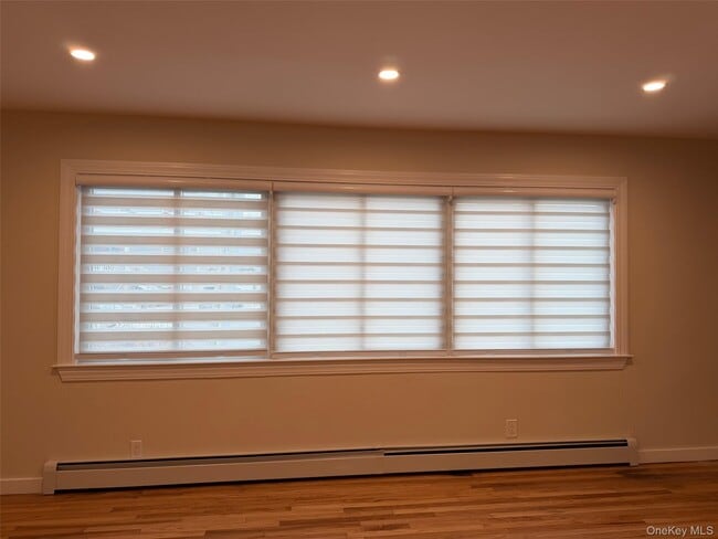 Building Photo - 106 Maple Blvd