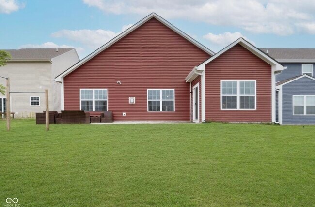 Building Photo - 5304 Maywood Dr
