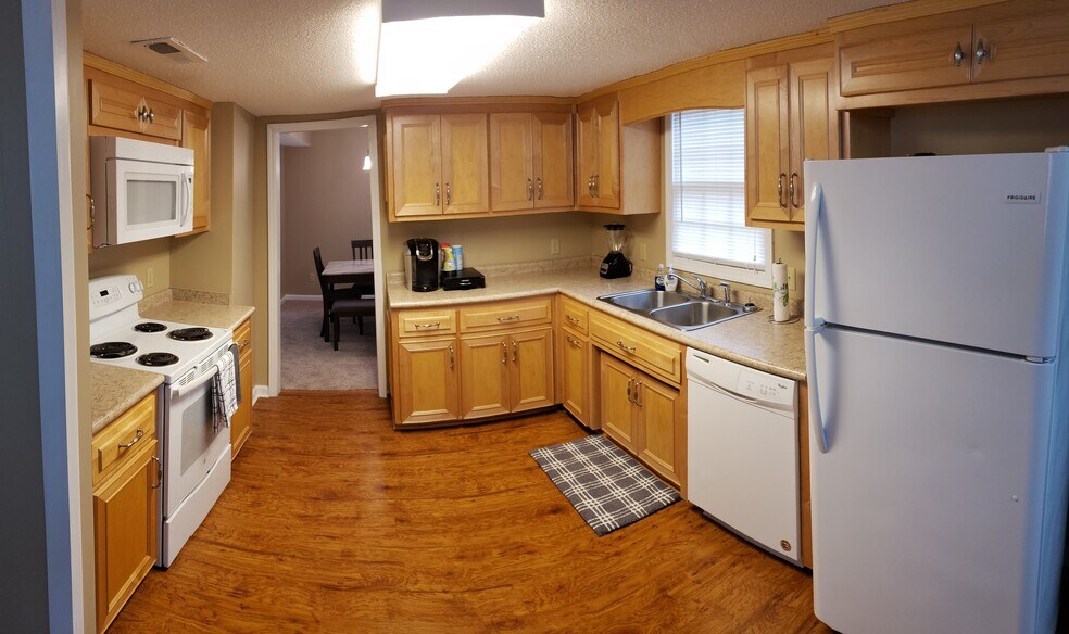 Kitchen - 2412 Jerry Jones Drive