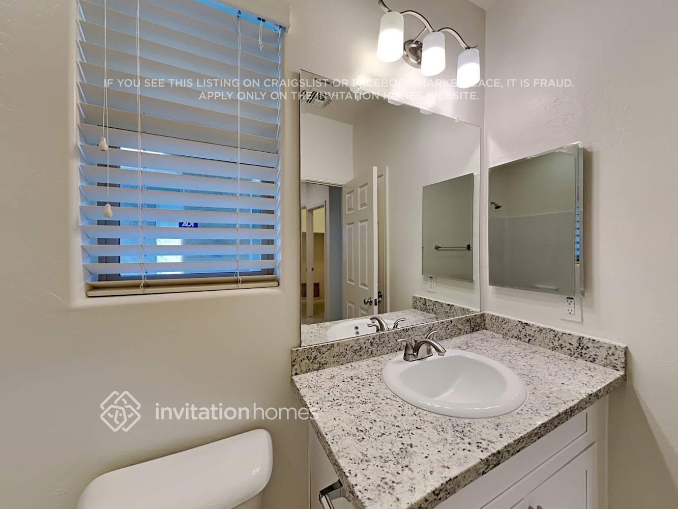 Building Photo - 26126 N 121st Ave