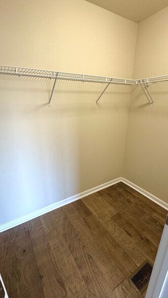 Building Photo - 25351 Wakestone Park Ter