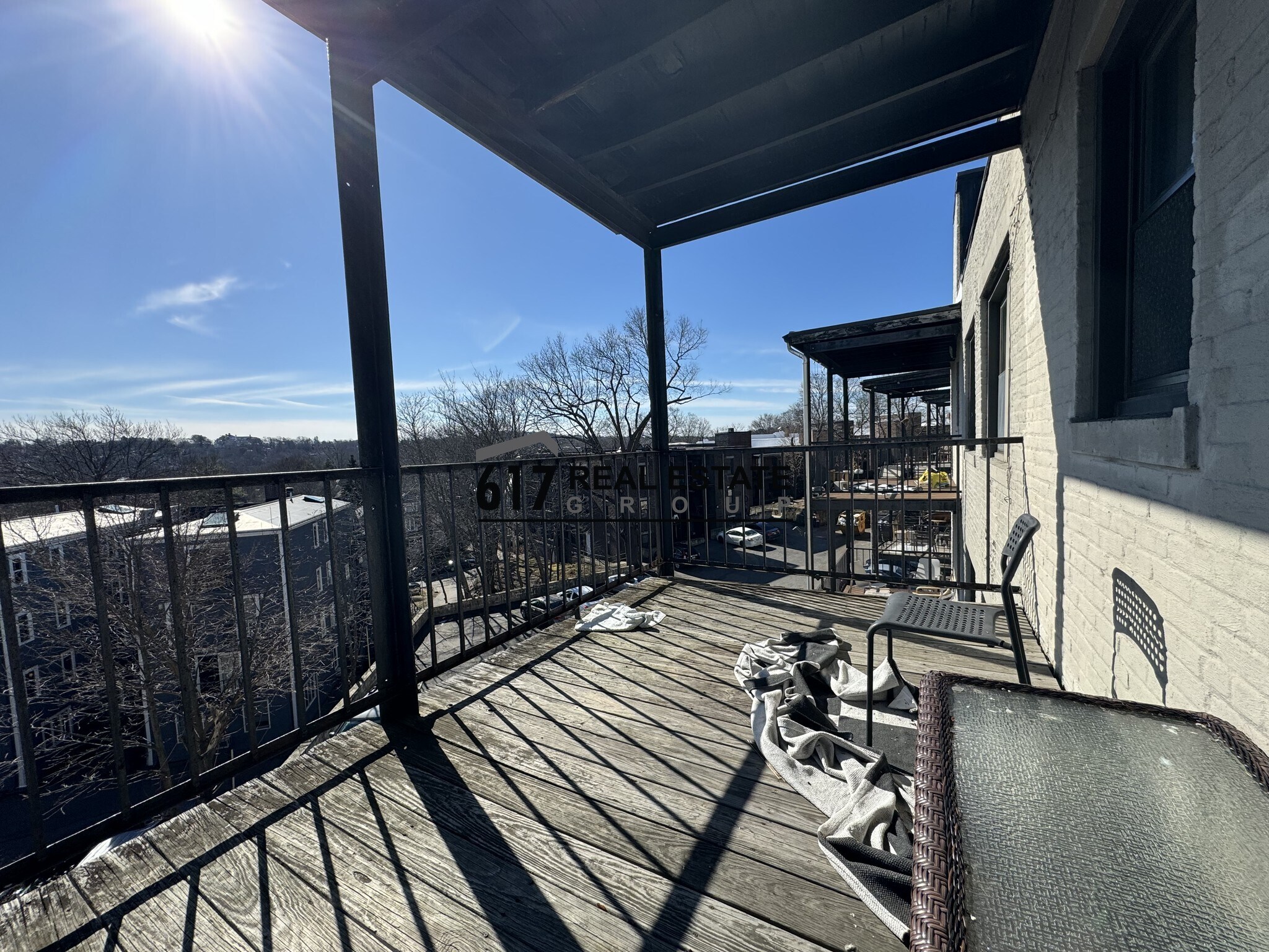 Building Photo - 27 Egremont Rd