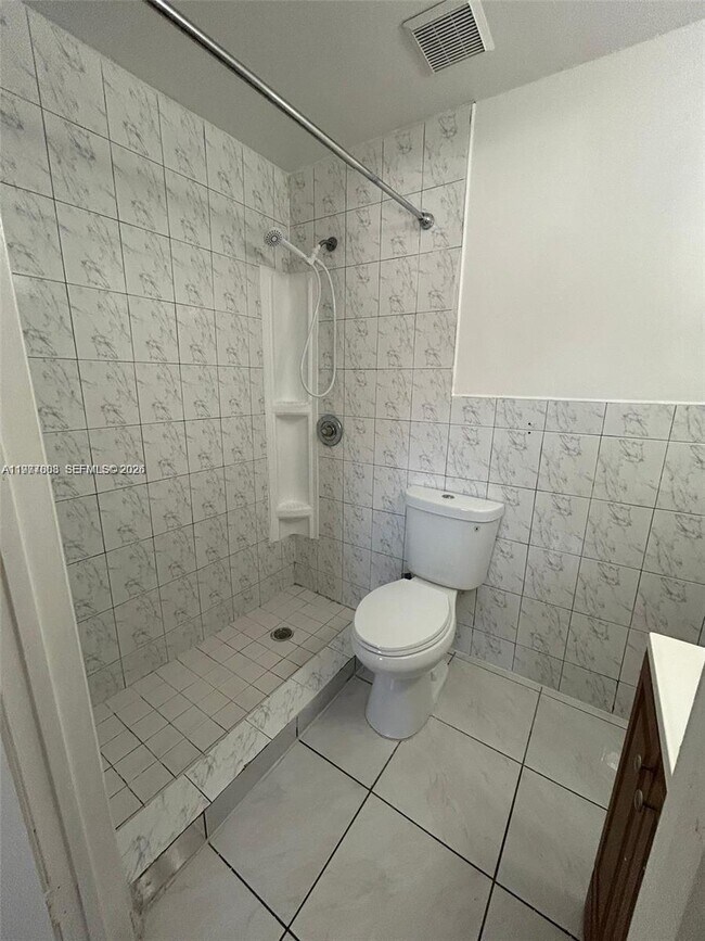 Building Photo - 28018 SW 141st Pl