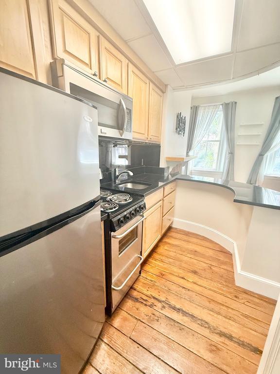 Building Photo - 1307 Prince St