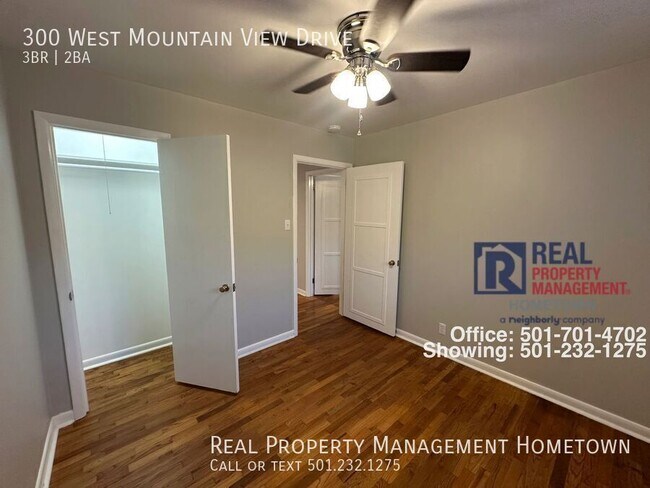Building Photo - 300 W Mountain View Dr