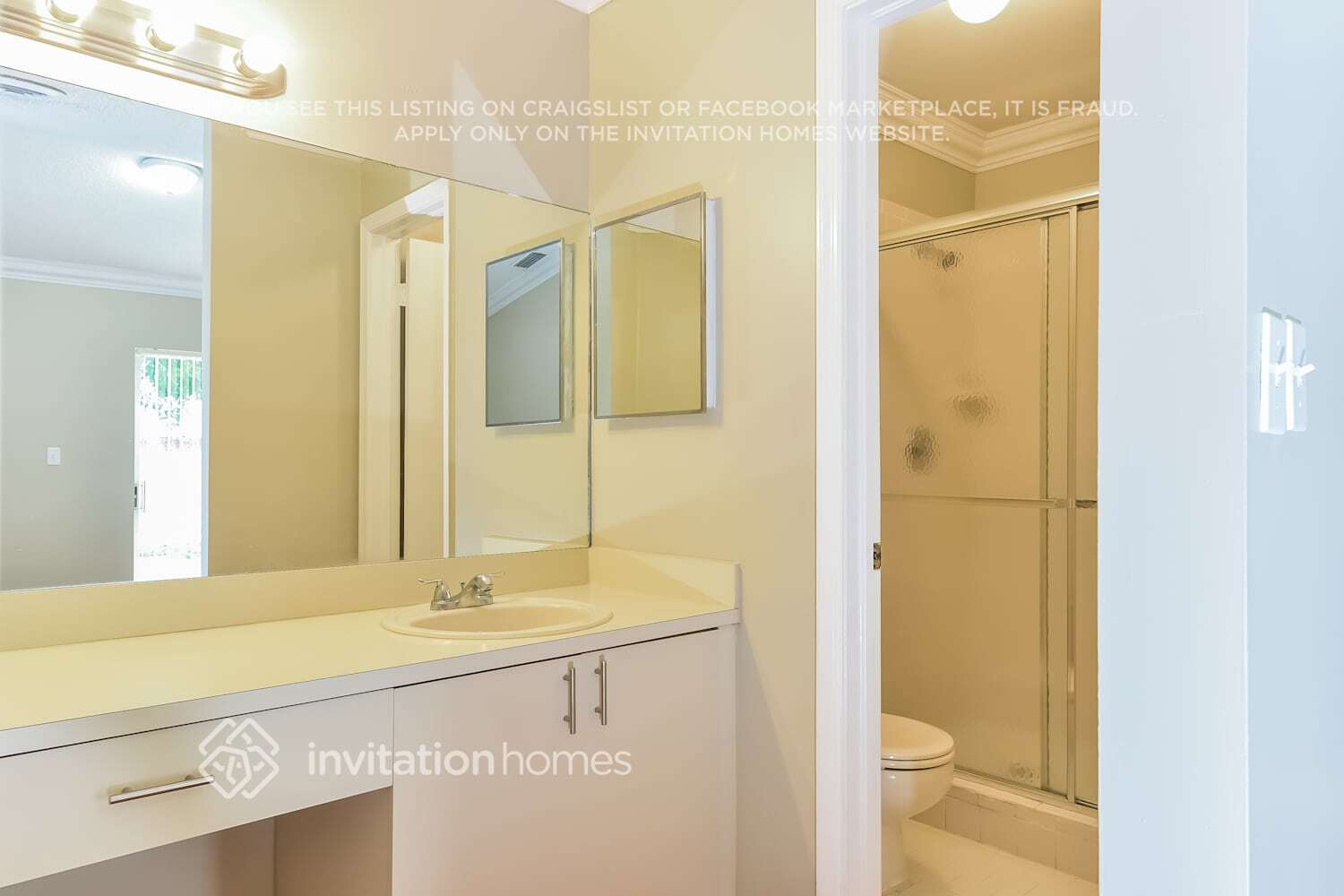 Building Photo - 13778 SW 145th St