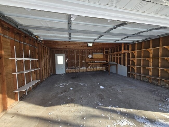 Building Photo - 918 N 39th St