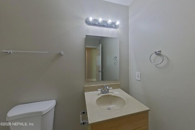 Building Photo - 554 Peregrine Ct