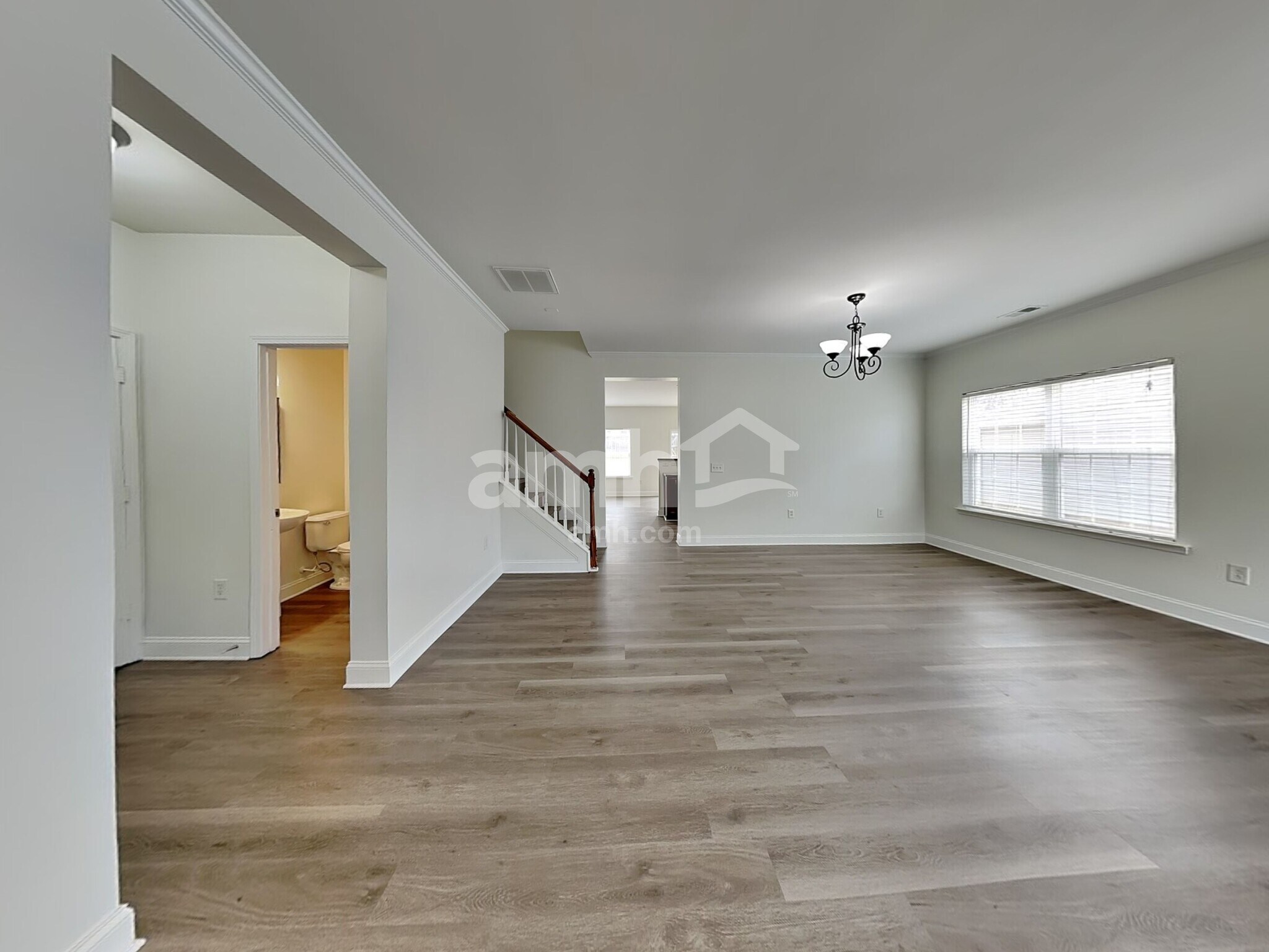 Building Photo - 404 Annaberg Ln