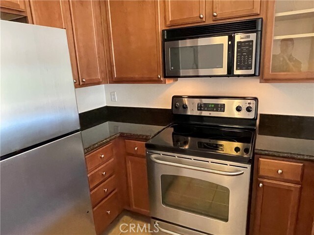 Building Photo - 1965 Las Colinas Cir