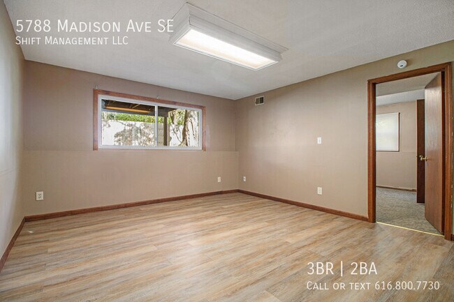 Building Photo - 5788 Madison Ave SE