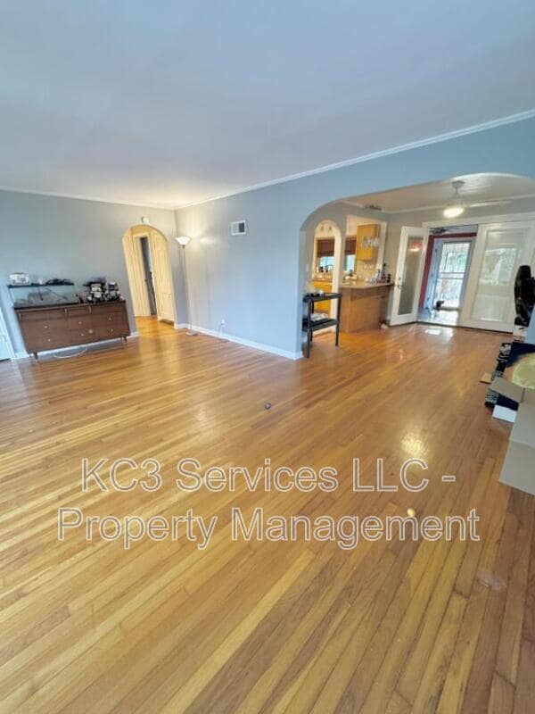 Building Photo - 2218 N 27th St