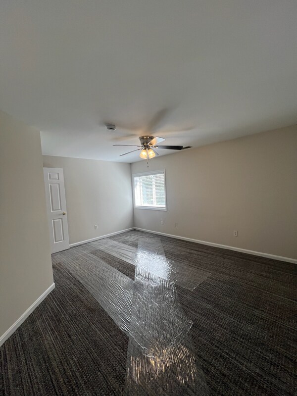 Building Photo - 2326 Upland Pl