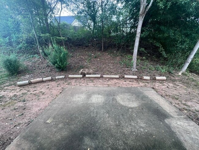 Building Photo - 95 Creek Way