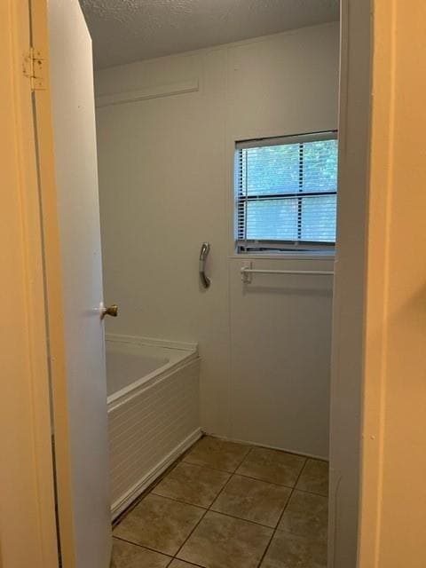 Building Photo - 102 N Cir Dr