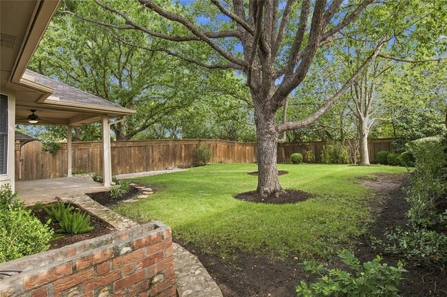 Building Photo - 3120 Cohoba Dr