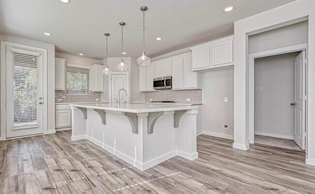 Building Photo - 607 Pecan Hickory Ct