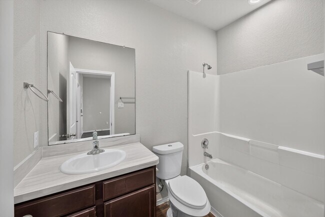 Building Photo - 21311 Orono Hts Trl