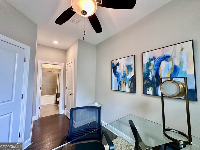 Building Photo - 4004 Allegretto Cir