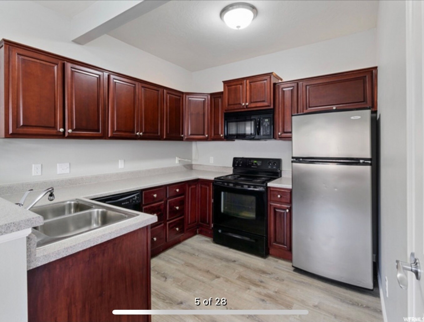 Building Photo - 1520 N 450 W