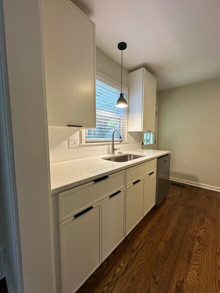 New Kitchen and Appliances - 109 W 73rd St