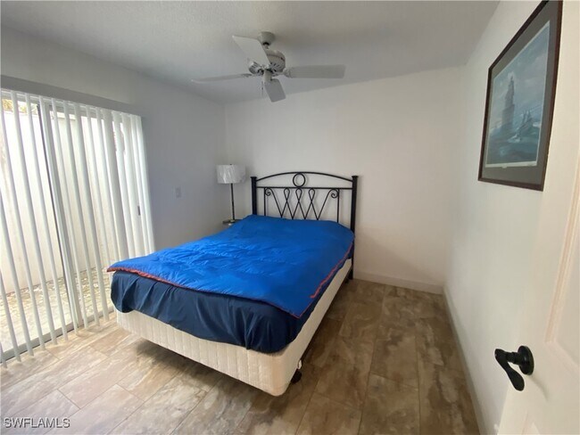 Building Photo - 14805 Crooked Pond Ct