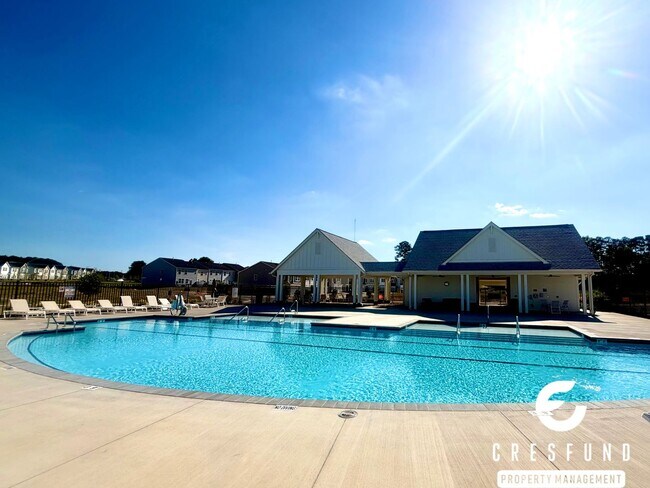 Building Photo - 473 Venetian Dr