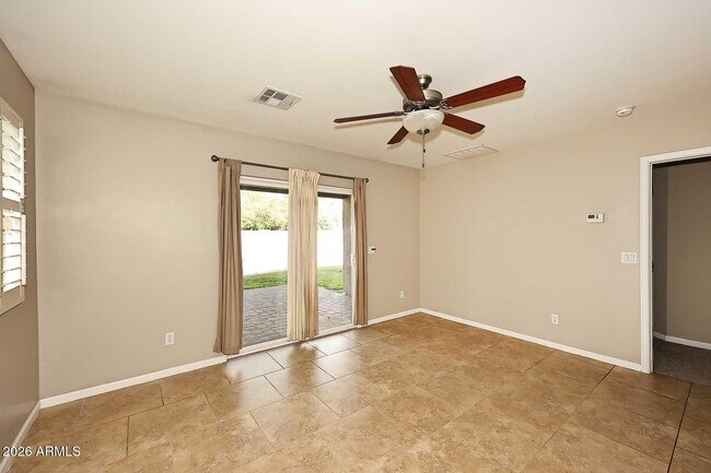 Building Photo - 2314 E Montecito Ave