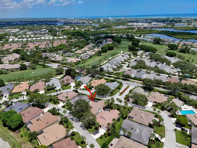 Building Photo - 17001 Freshwind Cir