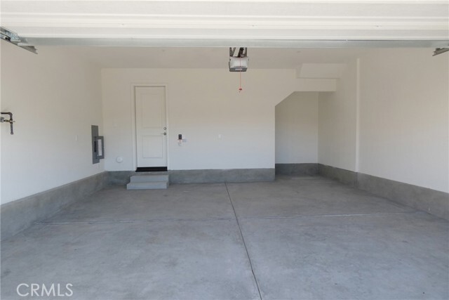 Building Photo - 96 Outwest