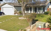 Building Photo - Charming Home In Rosedale!