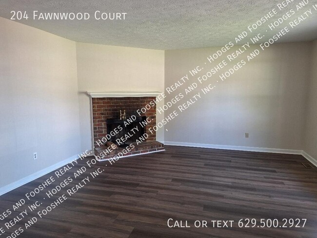 Building Photo - 204 Fawnwood Ct