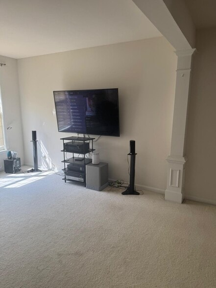 Building Photo - 22679 Simonet Blanc Terrace