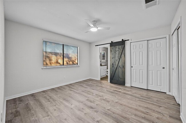 Building Photo - 8730 Birmingham Dr