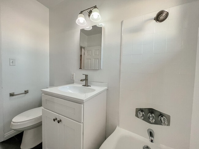 Building Photo - 3720 Emerald St