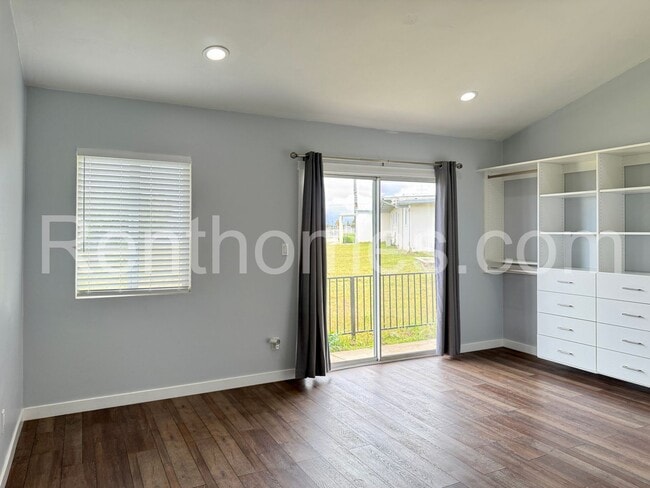Building Photo - 1410 Shoshone St