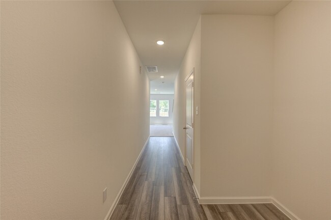 Building Photo - 10207 Purple Daphne Ln